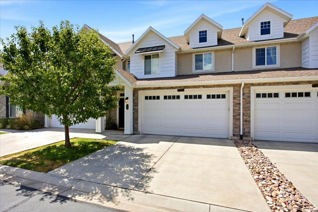 288 S 600 W — photo