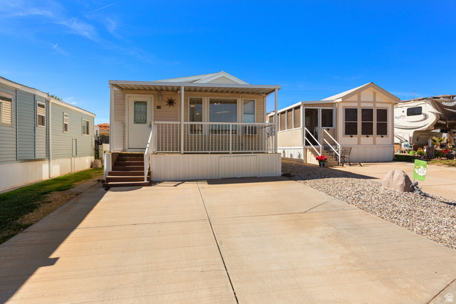 1150 W Red Hills Pkwy #119 — photo