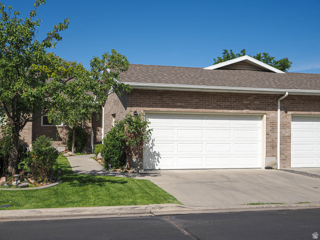 546 S 20 E — photo