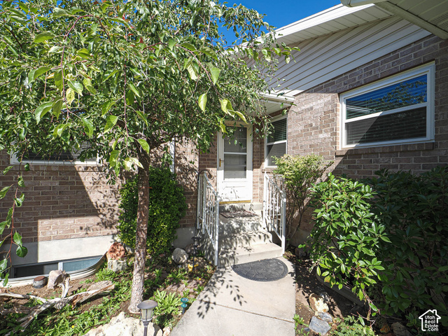 546 S 20 E, Orem, UT 84058 — photo 2
