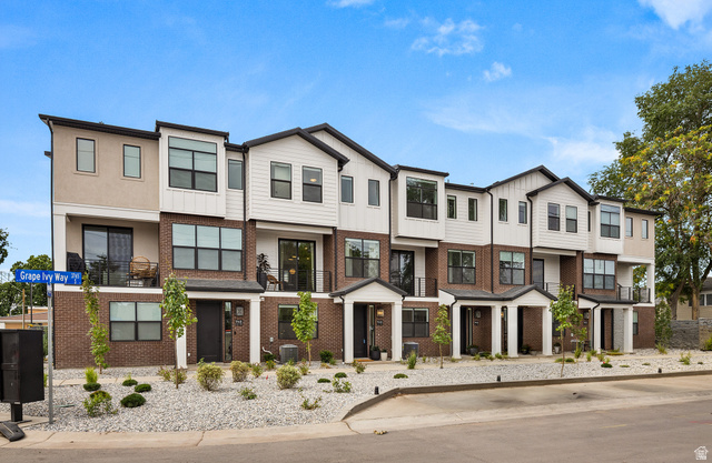 948 E Grape Ivy Way #102-2 — photo