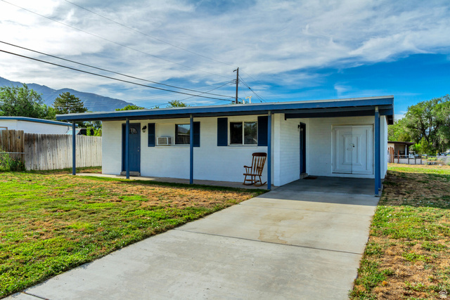 730 E Geranium St — photo
