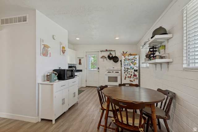 730 E Geranium St., Sandy, UT 84094 — photo 3