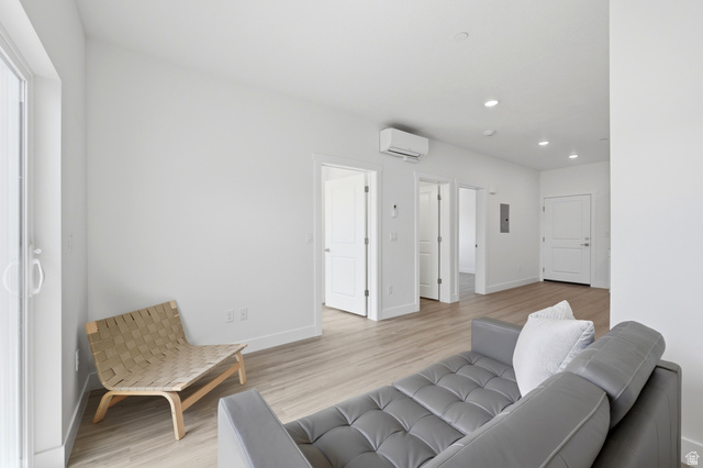 2085 N Main St #216 — photo