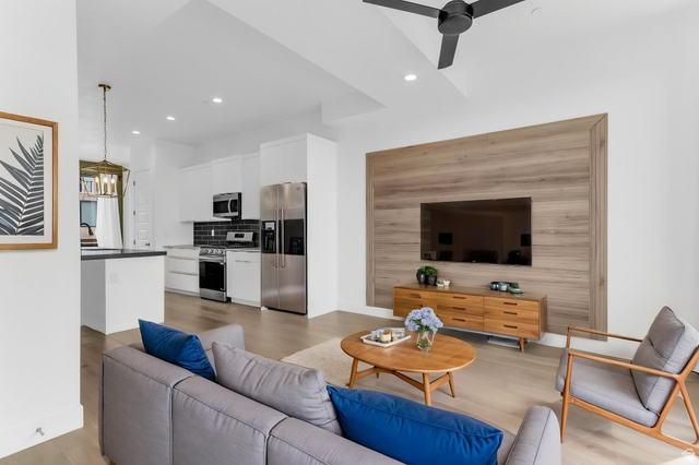 14388 S Champ CV — photo