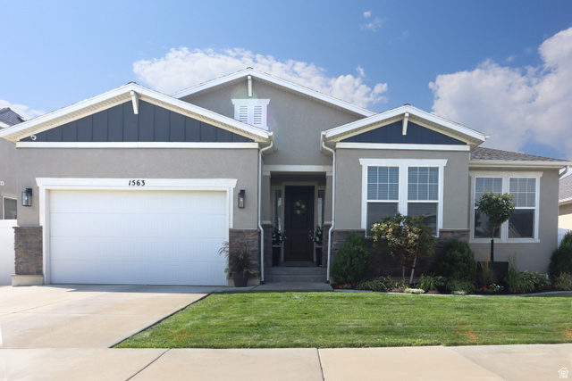 1563 West Maple Shade Ln — photo