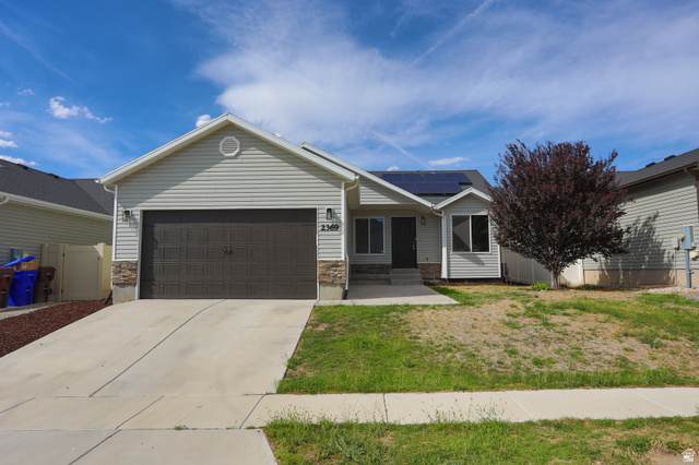 2369 E Prairie Ln — photo