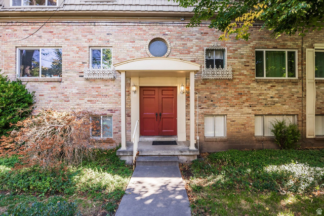2220 E Murray Holladay Rd #80 — photo