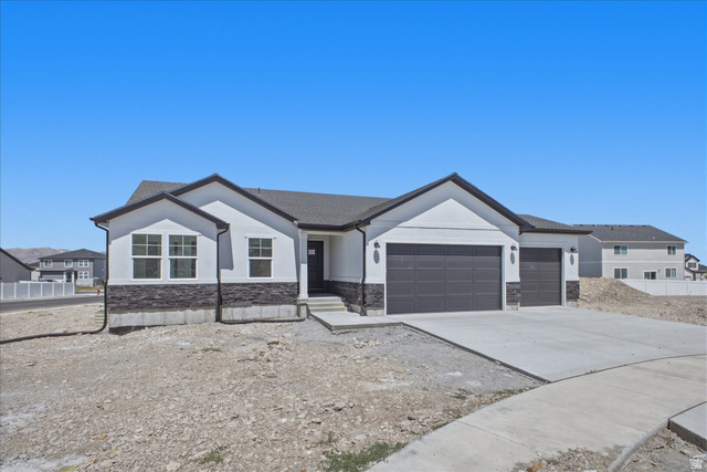 1423 N Harper Way #220 — photo
