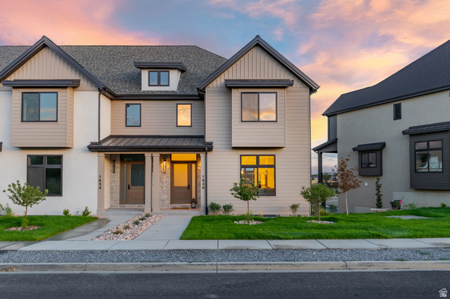 1626 E Center Pointe Dr #1626 — photo
