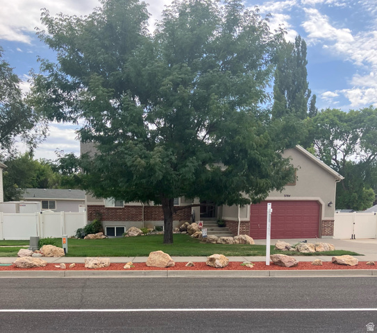 3784 S Parker Dr — photo