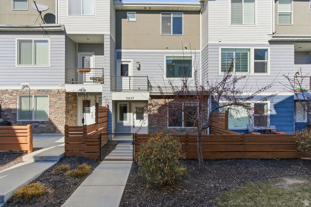 3657 W Sunrise Sky Ln — photo