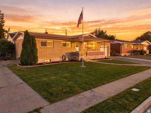 702 N 150 W — photo