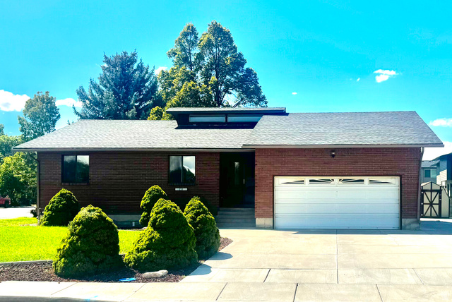 29 N 1250 W — photo