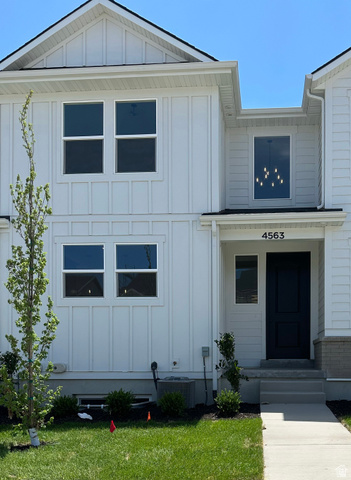 4563 W Watchmen Way — photo