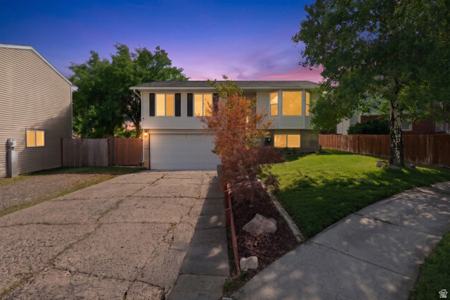 5569 W Tiger Lily Ct — photo
