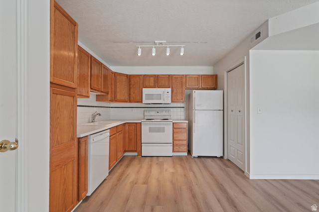 8057 W Copperfield Pl #22 — photo
