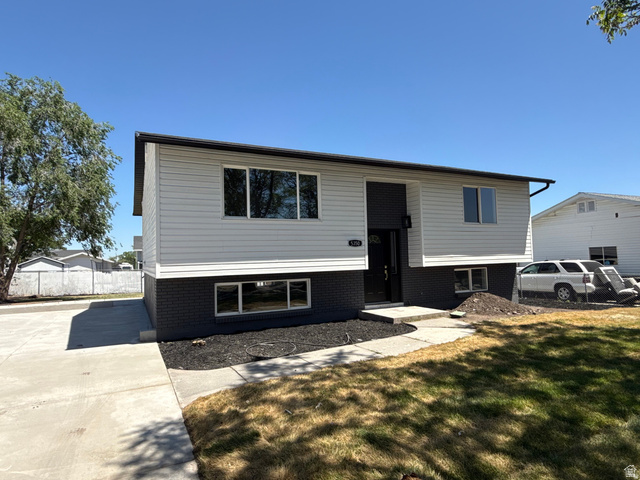 5350 W 5200 S — photo