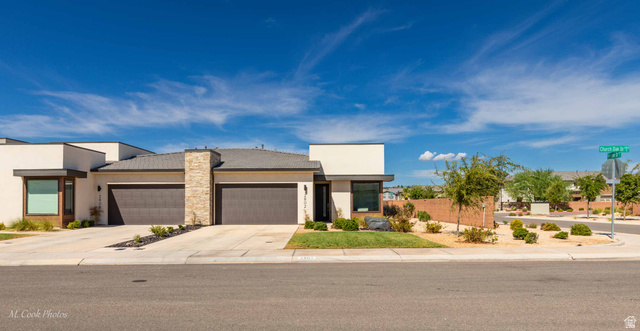 2802 E Church Oak Dr — photo