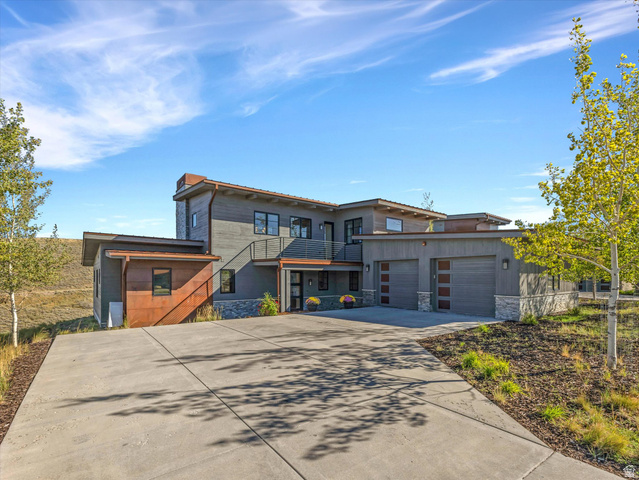 6634 Golden Bear Loop — photo