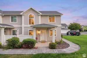 803 W Brookside Ct — photo