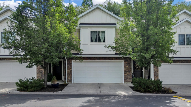 1004 S 220 W — photo