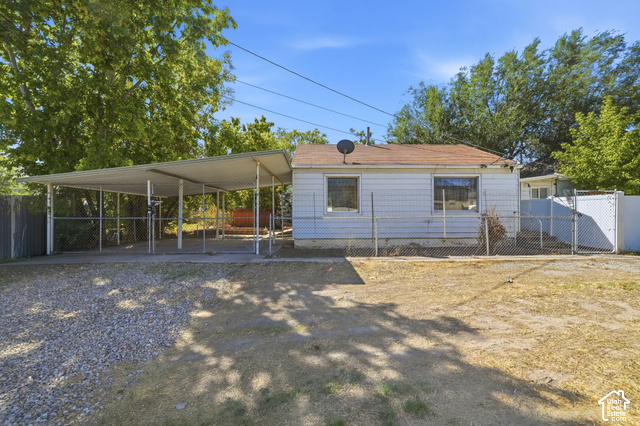236 N 900 W — photo