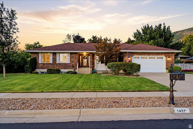 1457 Hilda Dr — photo