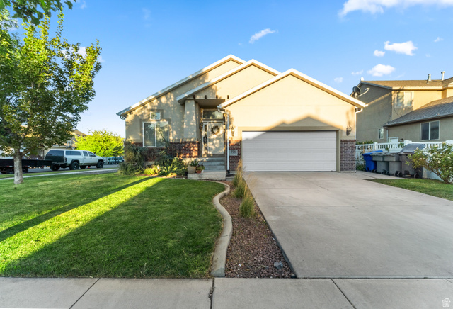 778 N Aberdeen Way — photo