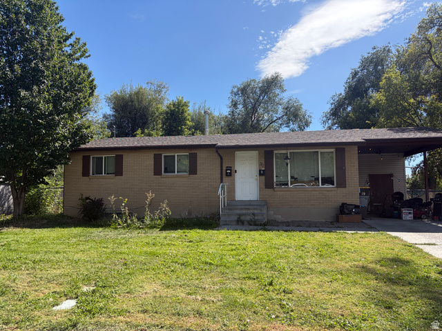 30 E 200 N — photo