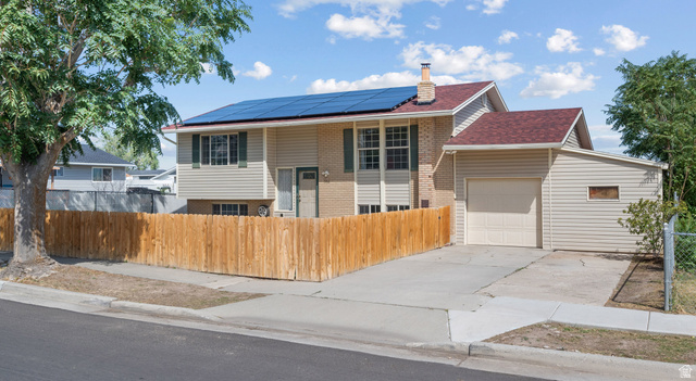 7368 W Miriam Way — photo