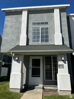 475 N Redwood Rd #42 — photo