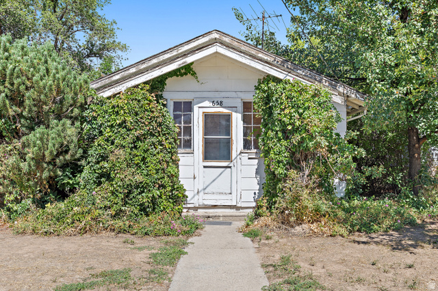 658 W Wasatch St — photo