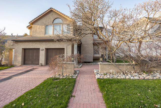2249 E Gambel Oak Dr — photo