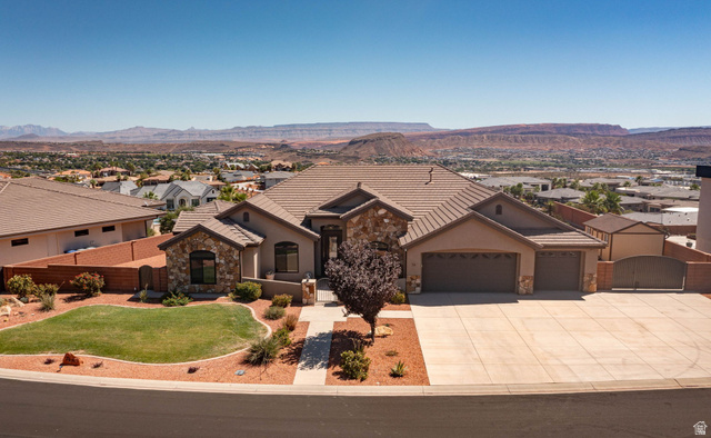 74 N Cliffside Dr — photo