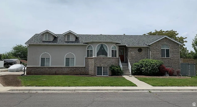 1728 S 50 E — photo
