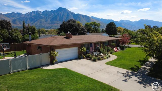 3775 S Greenbriar Way — photo