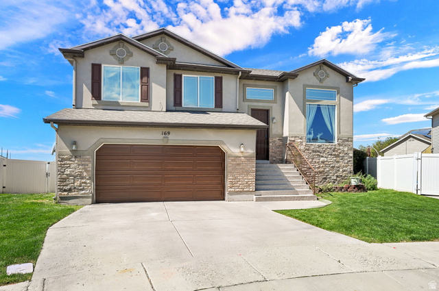 169 N Walton Ct — photo