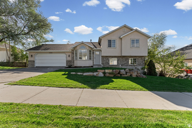 12202 Jonathan View Ln — photo