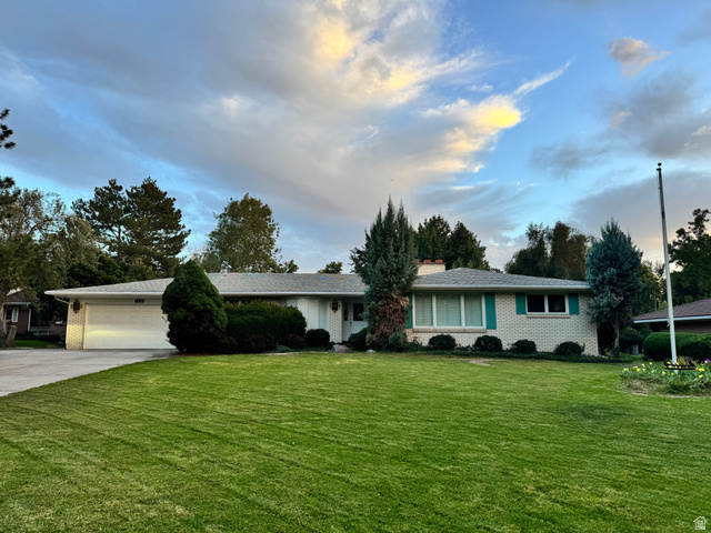2132 E Applewood Ave #9 — photo