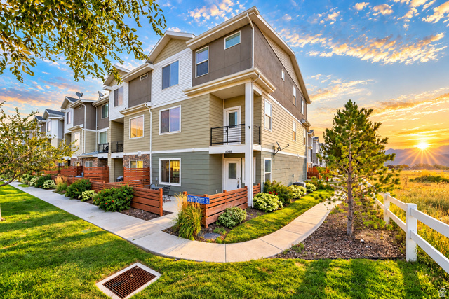 11038 S Harvest Pointe Dr — photo