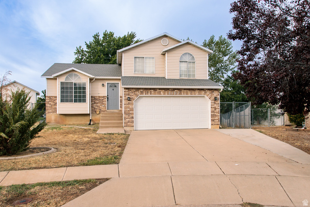 4197 Lily Dr — photo