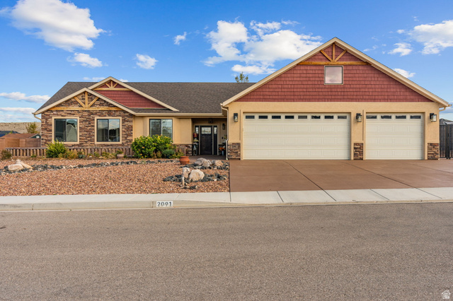 2091 E Mountain View Loop — photo