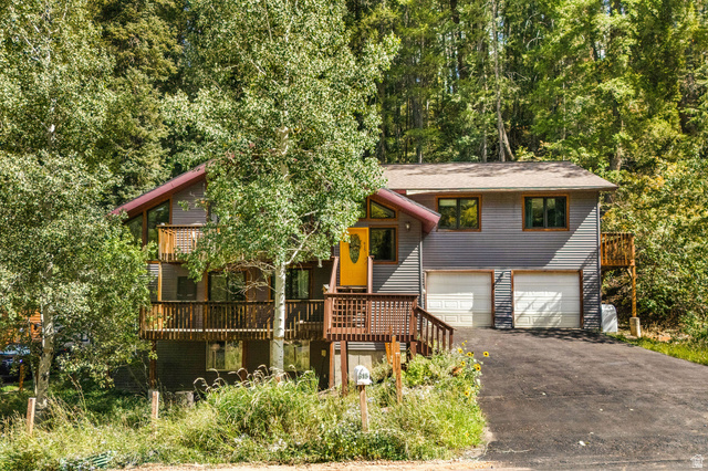 615 Parkview Dr — photo