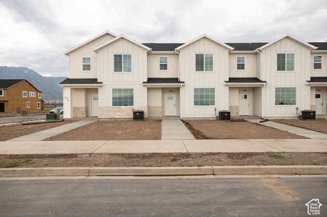 1336 W 1290 N Lot #136 — photo