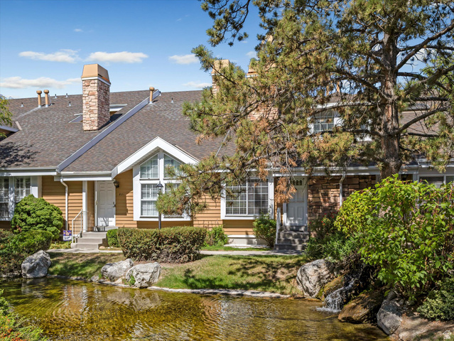 823 E Shady Lake Dr — photo