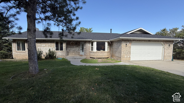 195 S Oak Dr — photo