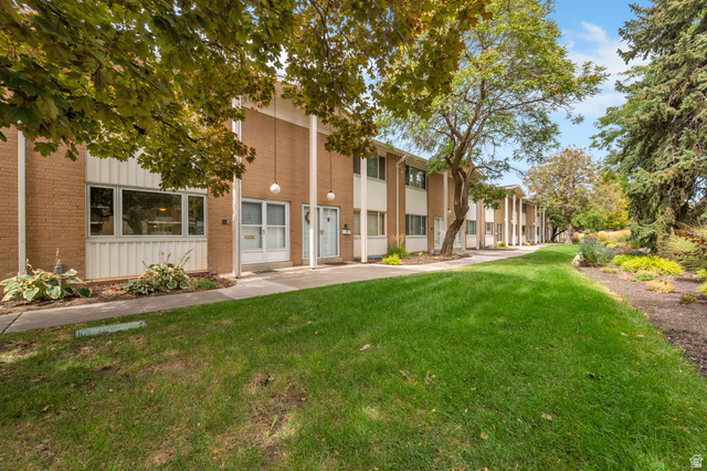 825 E Three Fountains Cir #3 — photo