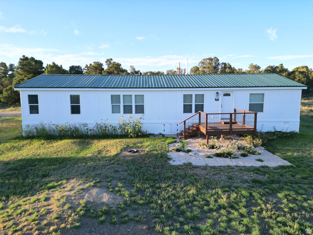 36652 W Hwy 40 — photo