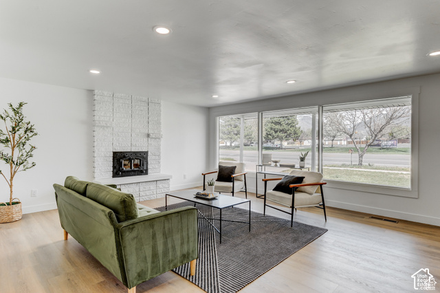8560 S 700 E, Sandy, UT 84070 — photo 2